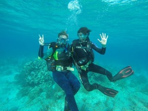 Emilio and Caroline on a marine ecology dive